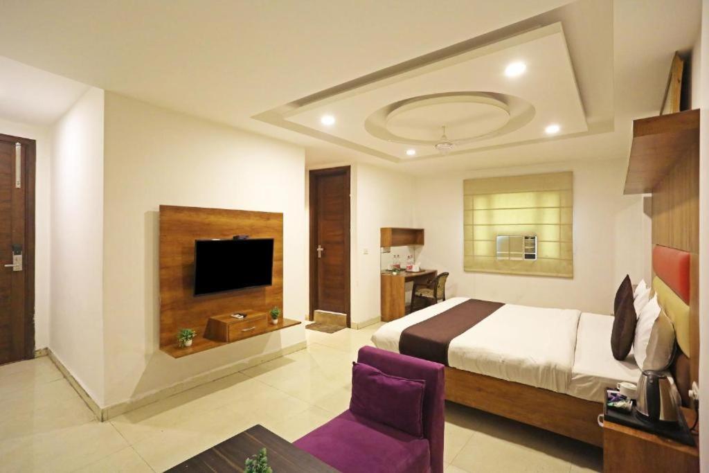 Hotel Urban Luxury New Delhi Buitenkant foto