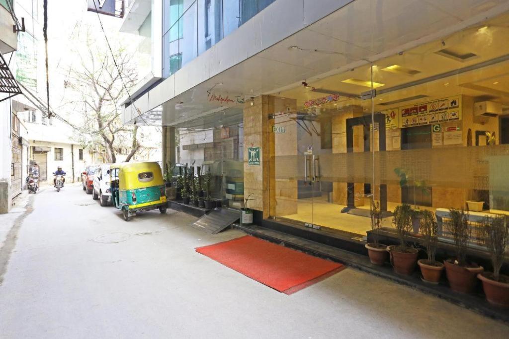 Hotel Urban Luxury New Delhi Buitenkant foto
