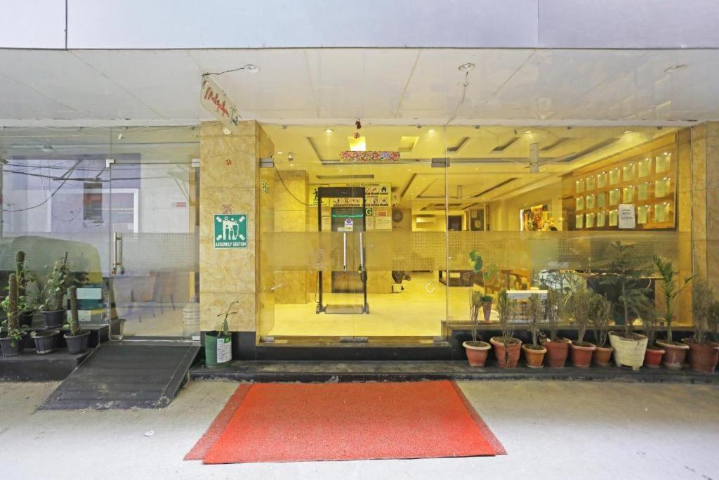 Hotel Urban Luxury New Delhi Buitenkant foto