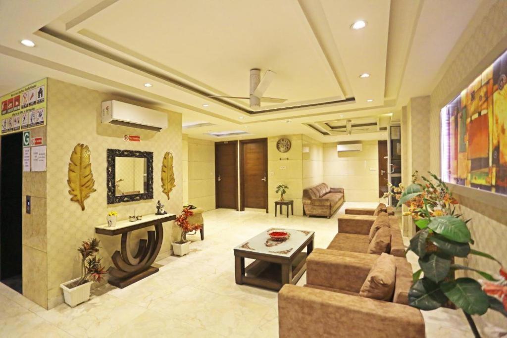 Hotel Urban Luxury New Delhi Buitenkant foto